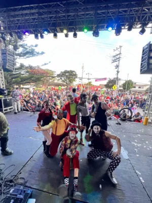 Circo Benedeto en Bogotá - show circense para eventos, Voiz Producciones