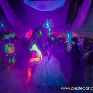 SHOW NEÓN DANCE GAROTAS