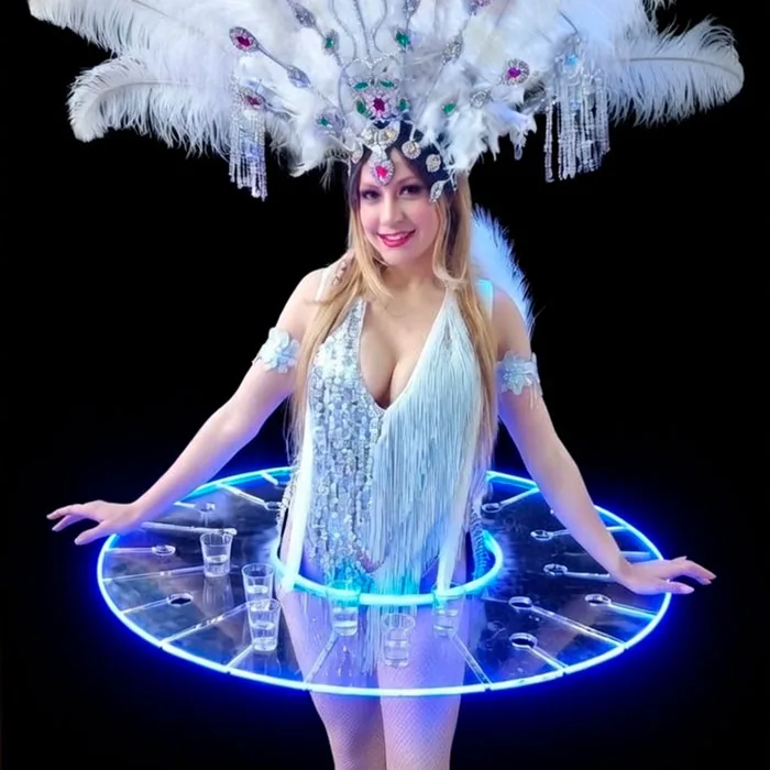 Chica Mesa Crystal en Bogotá — Voiz Producciones
