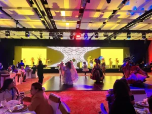 Show Carnaval de Barranquilla en Bogotá - comparsa folclórica Voiz Producciones