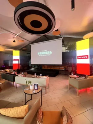 Alquiler de sonido, luces y DJ para eventos sociales en Bogotá, Voiz Producciones