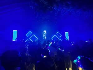 Alquiler de pantallas LED para eventos en Bogotá, Voiz Producciones