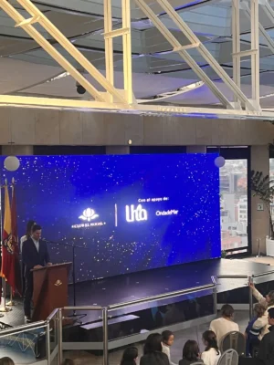Alquiler de pantallas LED para eventos en Bogotá, Voiz Producciones