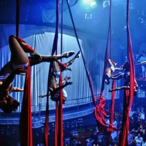 Show Danza Aérea de Telas