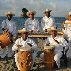 GRUPO DE MÚSICA DEL PACÍFICO