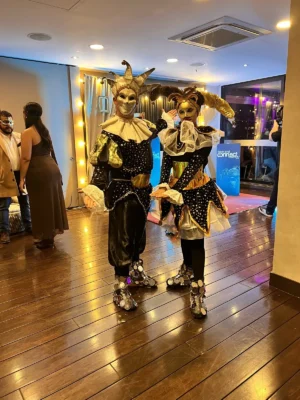 Carnaval de Venecia - personaje de recibimiento para eventos, Voiz Producciones