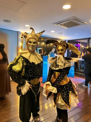 Carnaval de Venecia - personaje de recibimiento para eventos, Voiz Producciones