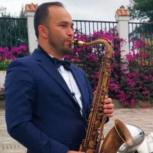 Saxofonista para evento en Bogotá