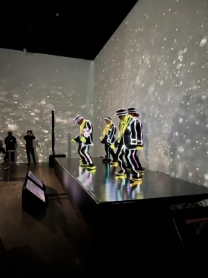Show Michael Jackson LED para eventos en Bogotá, Voiz Producciones