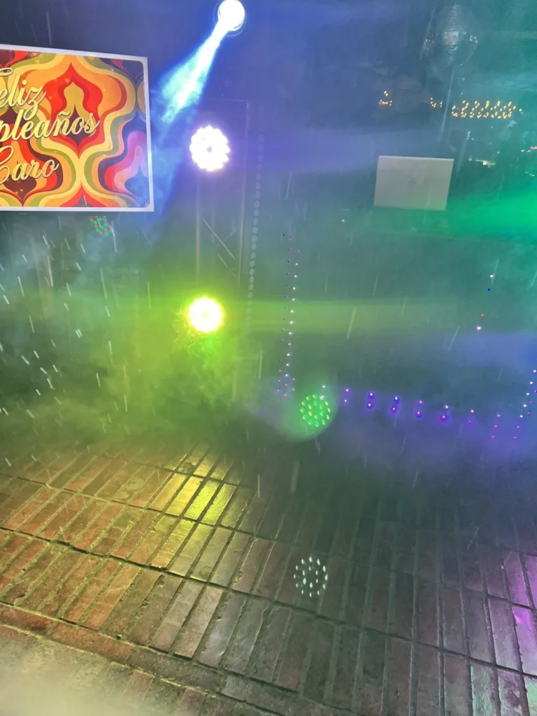 Montaje de sonido profesional para eventos en Bogotá - Voiz Producciones
