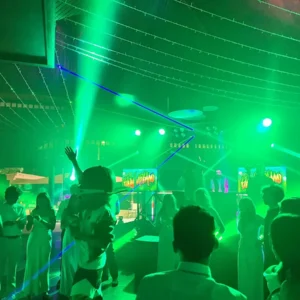 Combo Platinum de sonido, luces y pista LED para eventos en Bogotá, Voiz Producciones
