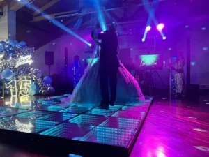 Combo Platinum de sonido, luces y pista LED para eventos en Bogotá, Voiz Producciones